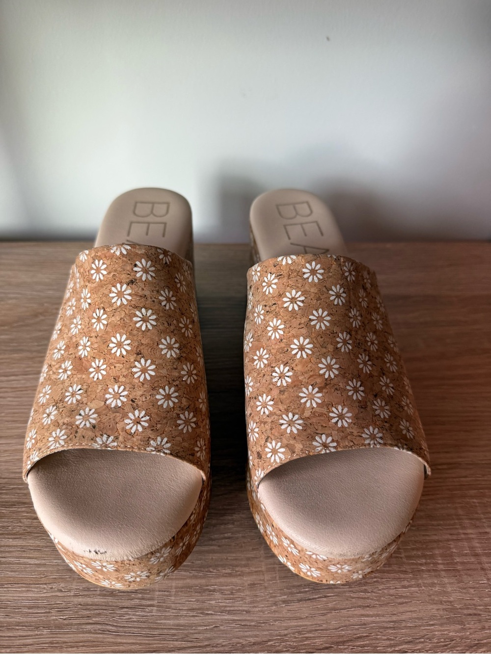 Beach by Matisse Terry Daisy Cork Platform Slide Sandals 9 - Picture 2 of 5